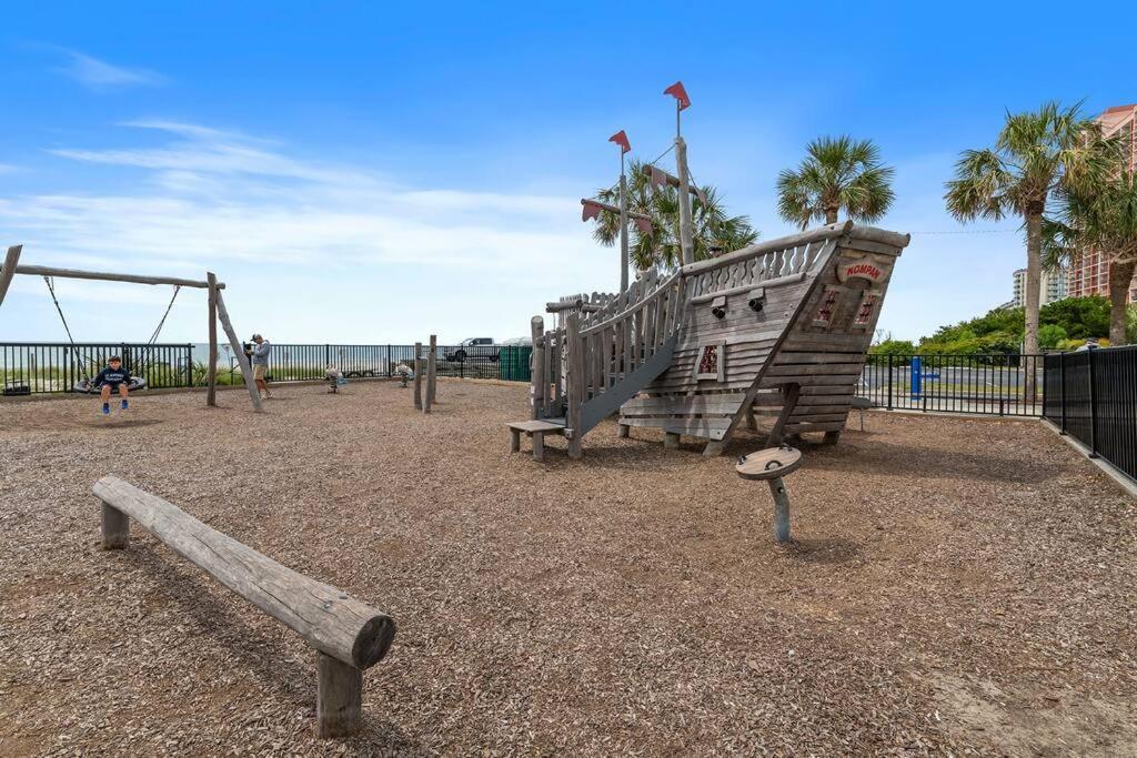 Cabana Palms - Oceanfront Renovated King Bed Sauna شاطئ ميرتل المظهر الخارجي الصورة