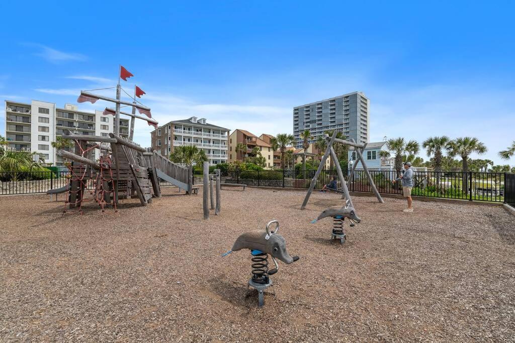 Cabana Palms - Oceanfront Renovated King Bed Sauna شاطئ ميرتل المظهر الخارجي الصورة