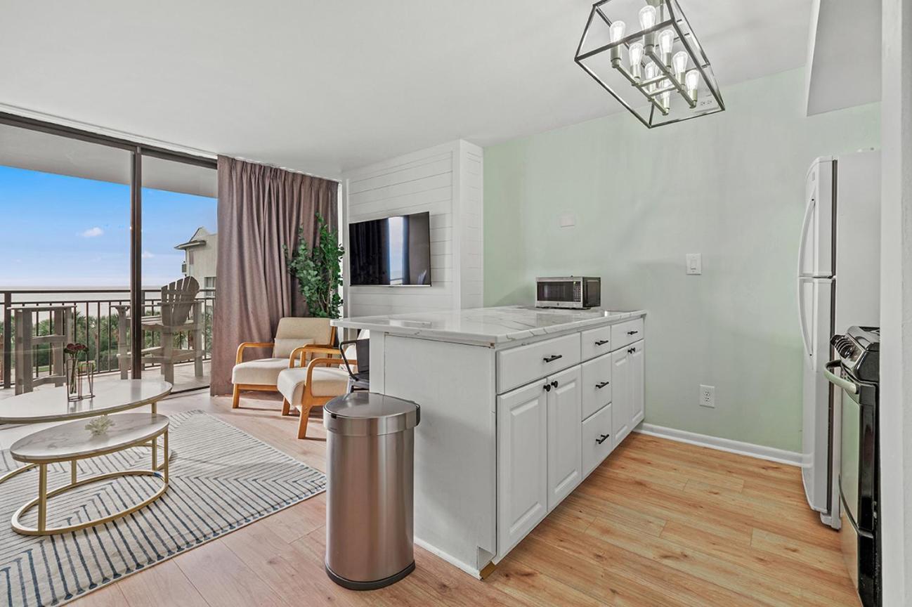 Cabana Palms - Oceanfront Renovated King Bed Sauna شاطئ ميرتل المظهر الخارجي الصورة