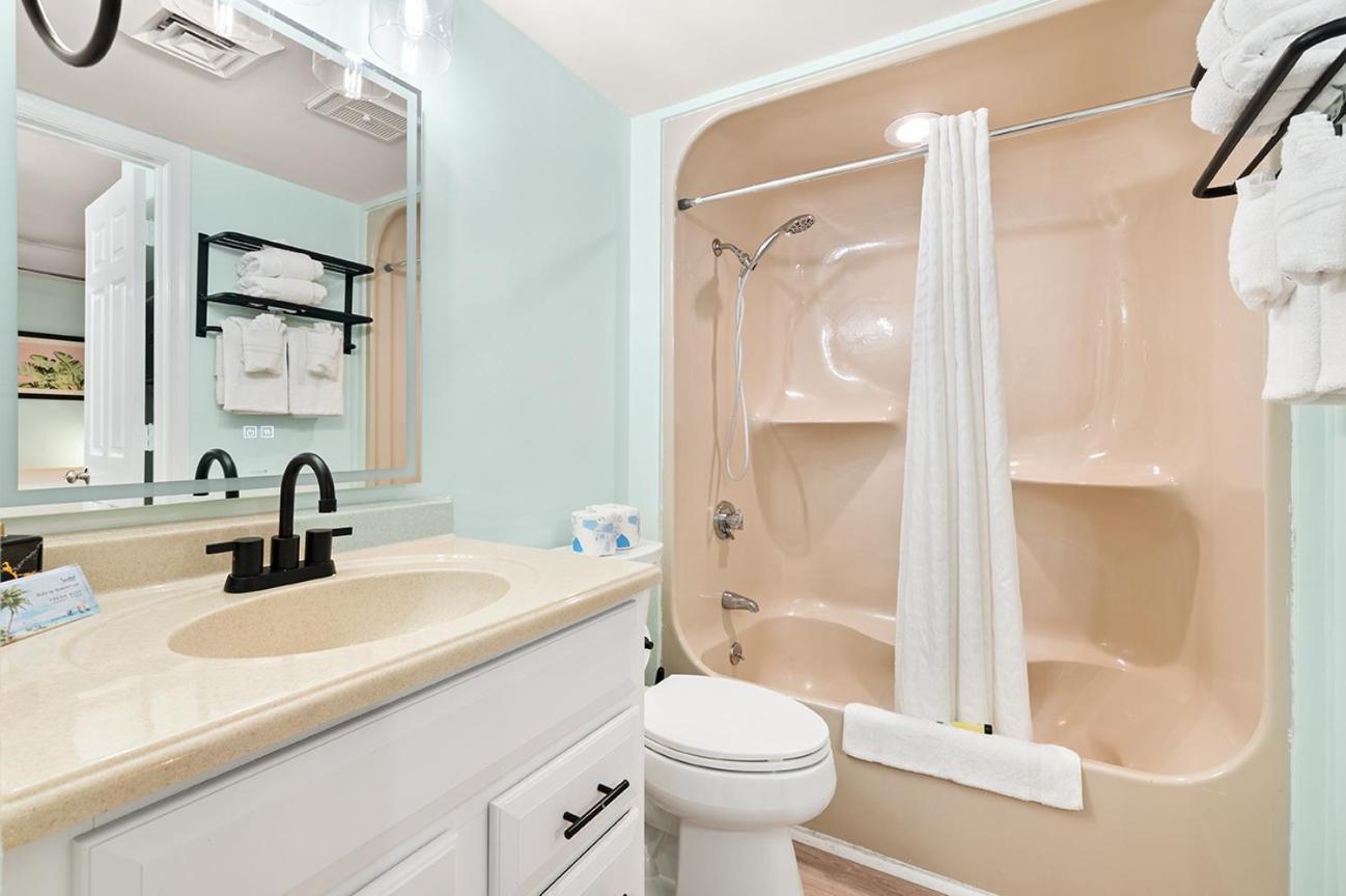 Cabana Palms - Oceanfront Renovated King Bed Sauna شاطئ ميرتل المظهر الخارجي الصورة