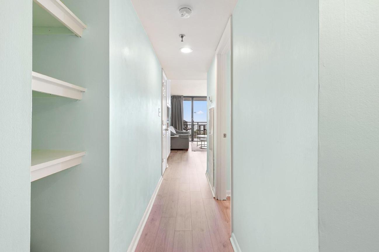 Cabana Palms - Oceanfront Renovated King Bed Sauna شاطئ ميرتل المظهر الخارجي الصورة
